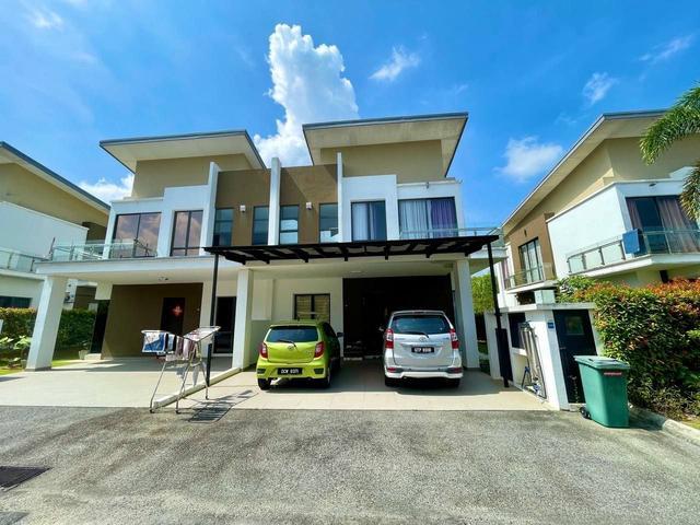 Residential House for sale in Kajang, Langat