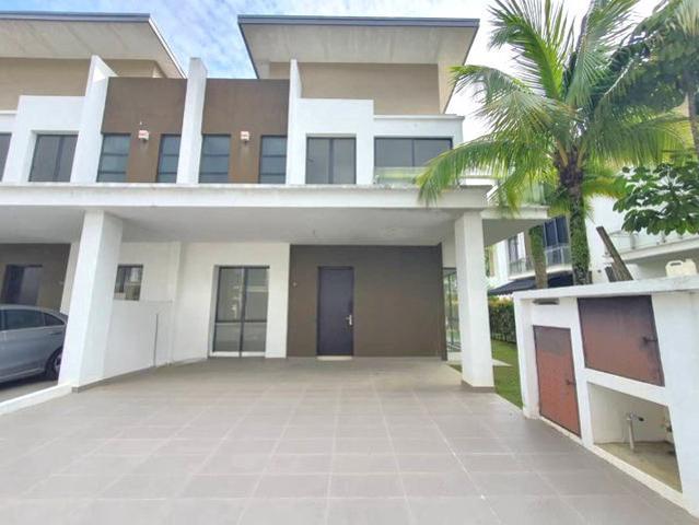 Residential House for sale in Kajang, Langat