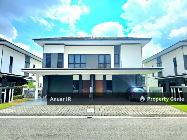 Residential House for sale in Petaling, Alam Impian