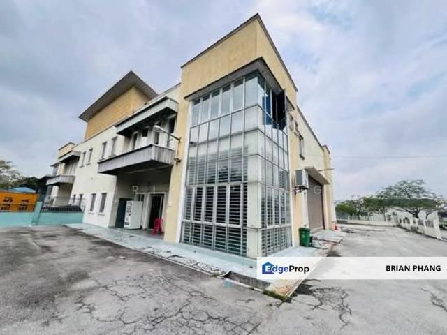 Warehouse for sale in Petaling, Alam Impian