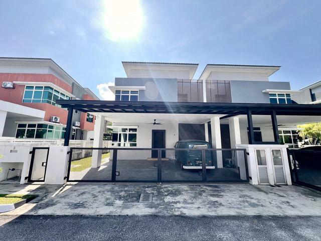 Residential House for sale in Tanjong Sepat, Selangor