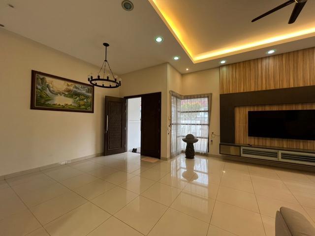 Residential House for rent in Petaling, Alam Impian