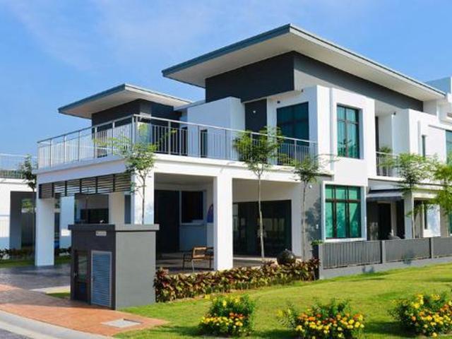 Residential House for sale in Sendayan Village, Negeri Sembilan