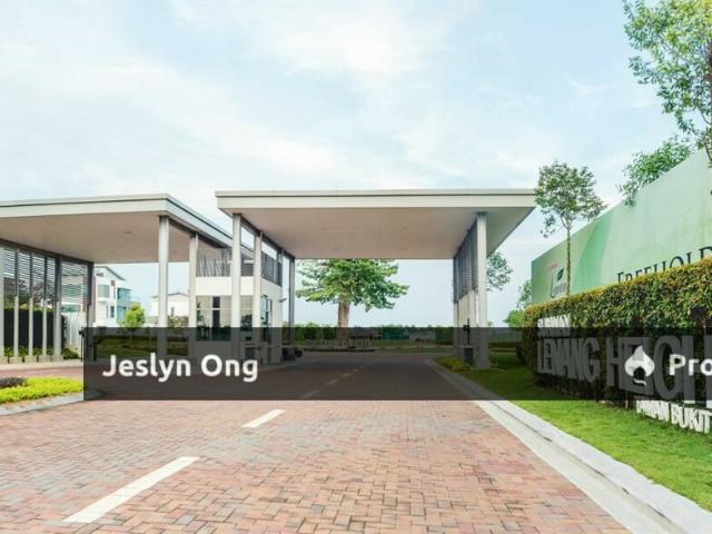 Residential House for sale in Plentong, Johor