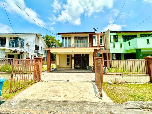 Residential House for sale in Kota Tinggi, Johor