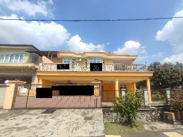 Residential House for sale in Kuala Selangor, Selangor