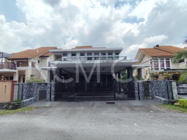 Residential House for sale in Kuala Selangor, Selangor