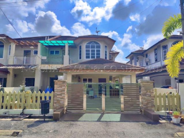 Residential House for sale in Perak, Selama