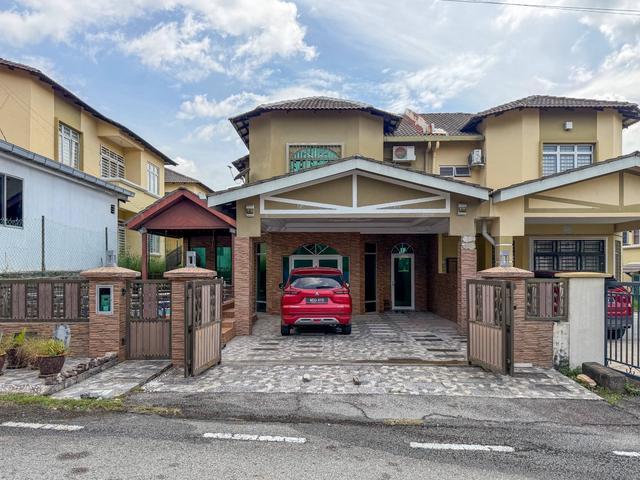 Residential House for sale in Tanjong Sepat, Selangor