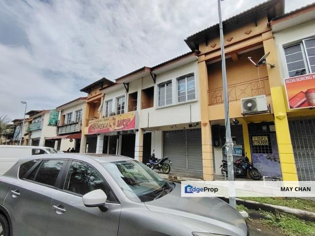 Shop for sale in Kajang, Langat