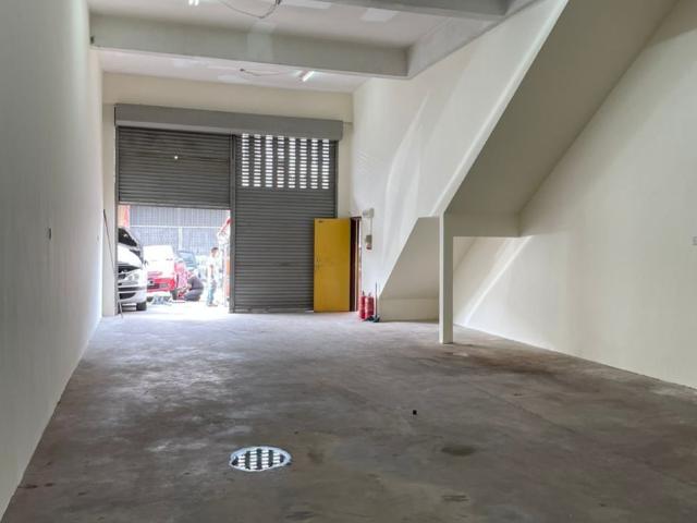 Shop for rent in Langat, Selangor