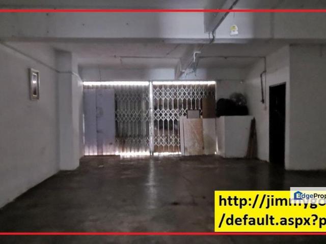 Shop for sale in Langat, Selangor