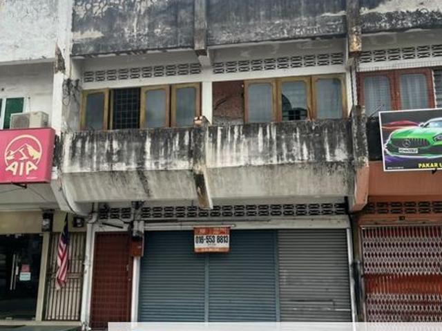 Shop for sale in Perak