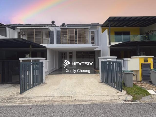 Shop for sale in Johor