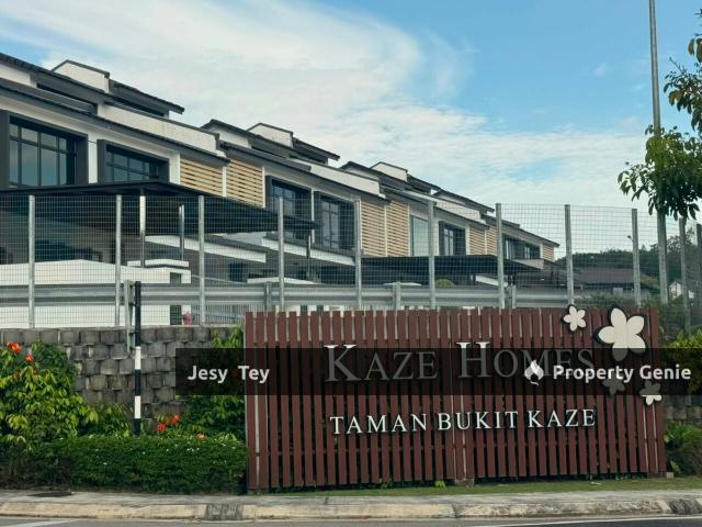 Shop for rent in Ulu Tiram, Johor