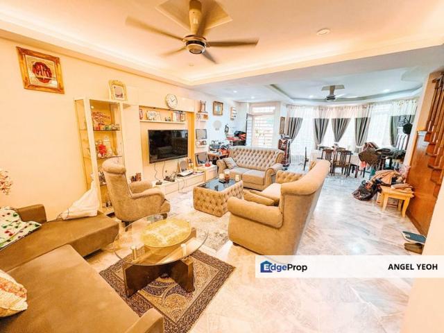 House for sale in Country Heights Damansara, Kuala Lumpur