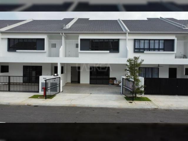 Apartment for rent in Tanjong Sepat, Selangor