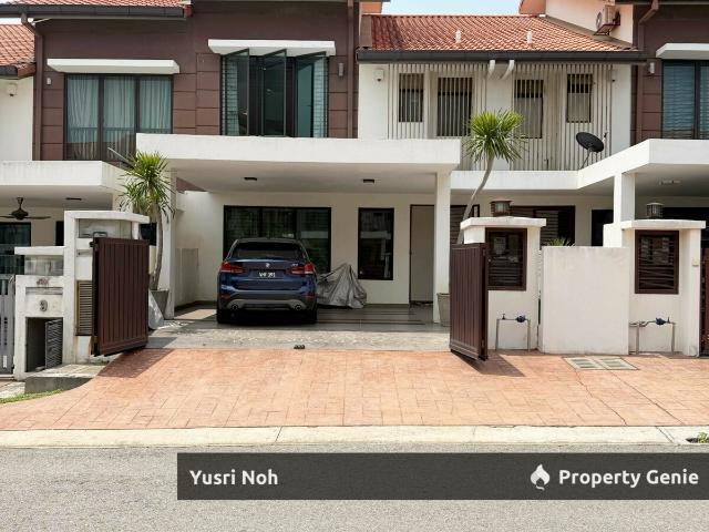 Terraced House for sale in Seksyen 35, Shah Alam
