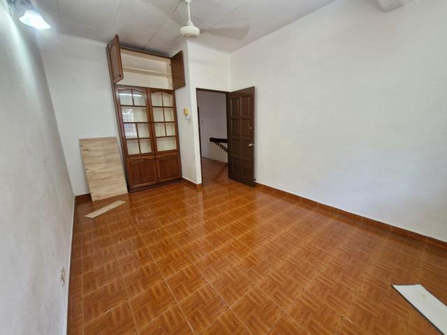 Terraced House for sale in Old Klang Road