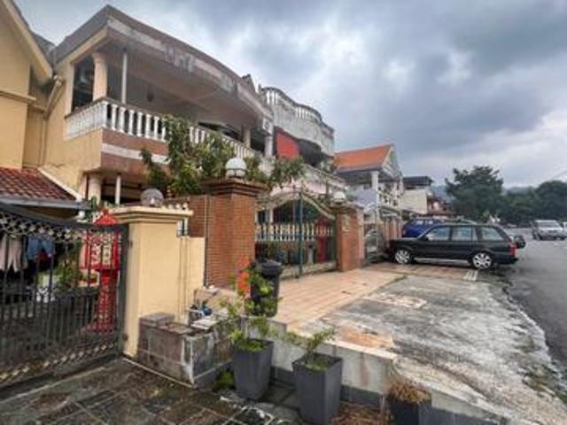 Terraced House for sale in Langat, Selangor