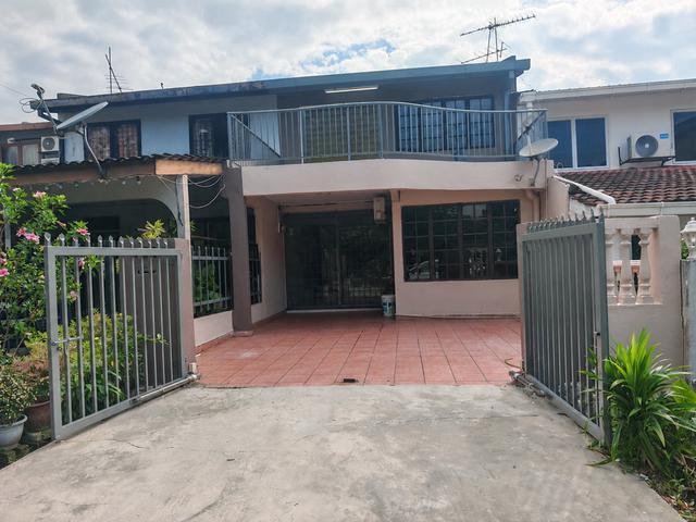 Terraced House for rent in Country Heights Damansara, Kuala Lumpur