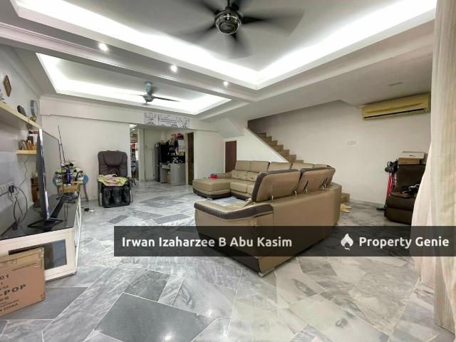 Terraced House for sale in Ampang