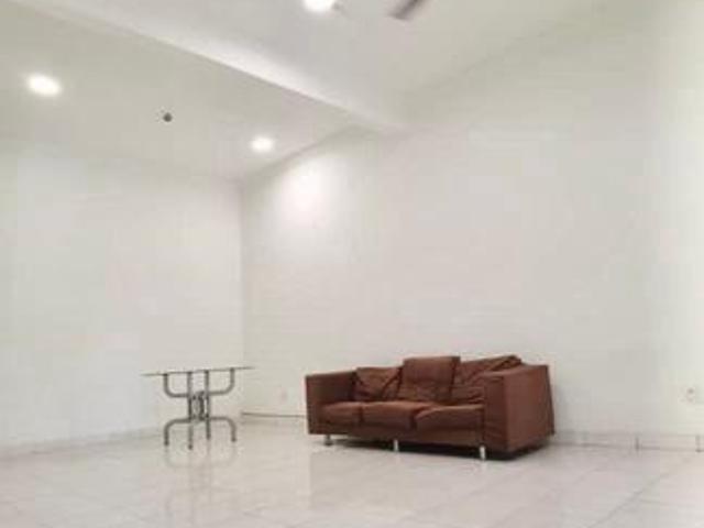 Terraced House for sale in Ulu Tiram, Johor