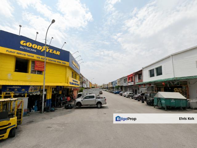 Warehouse for sale in Selayang, Selangor