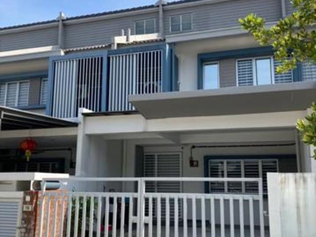 Terraced House for sale in Tanjong Sepat, Selangor