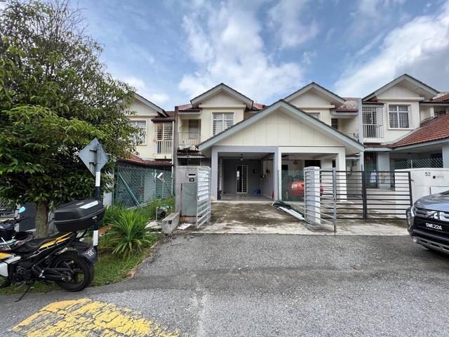 Terraced House for sale in Tanjong Sepat, Selangor