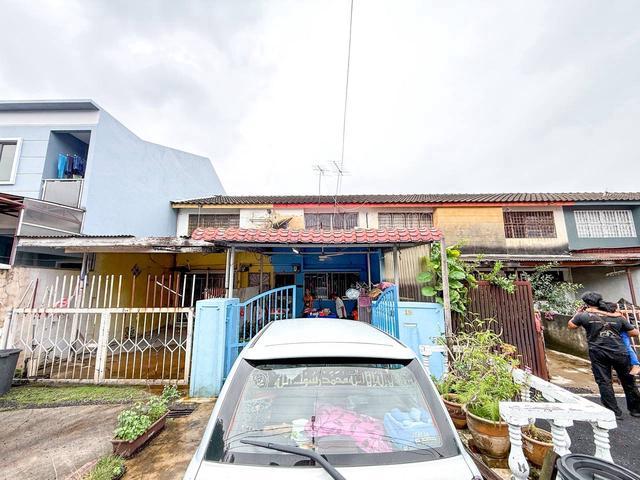 Terraced House for sale in Country Heights Damansara, Kuala Lumpur