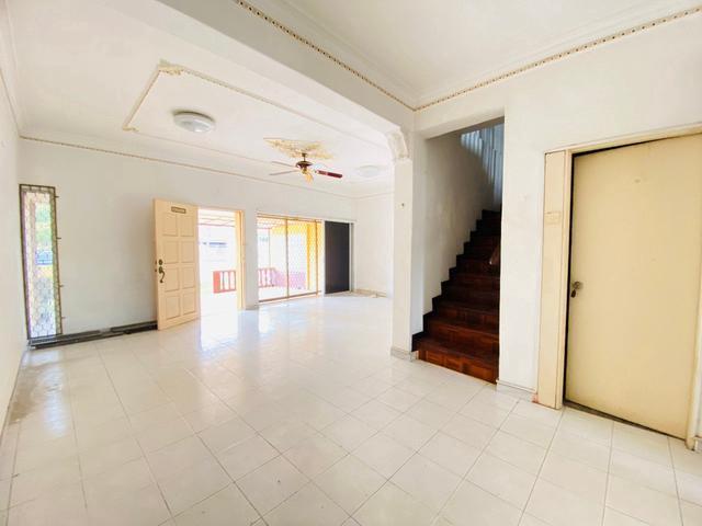 Terraced House for sale in Country Heights Damansara, Kuala Lumpur