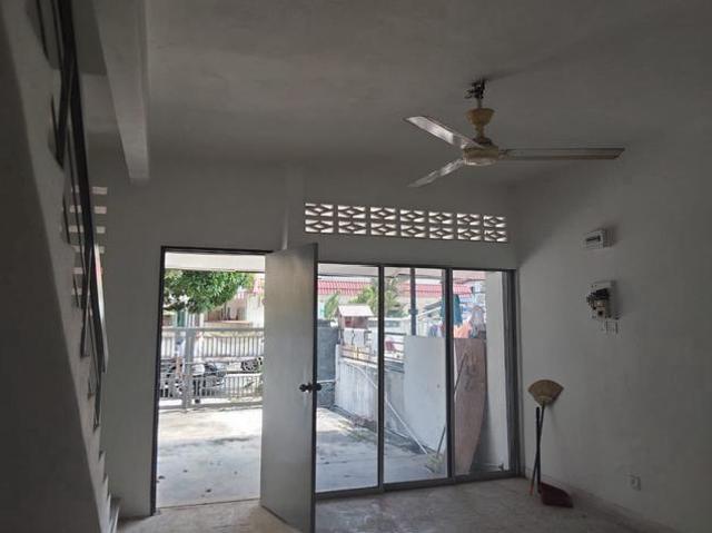 Terraced House for sale in Country Heights Damansara, Kuala Lumpur
