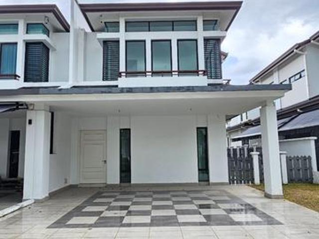 Residential House for sale in Kajang, Langat