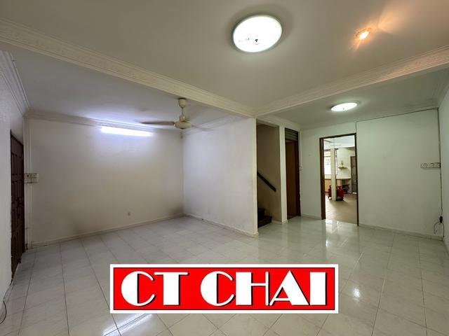 Terraced House for sale in Greenlane Heights, George Town