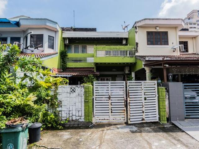 Terraced House for sale in Langat, Selangor