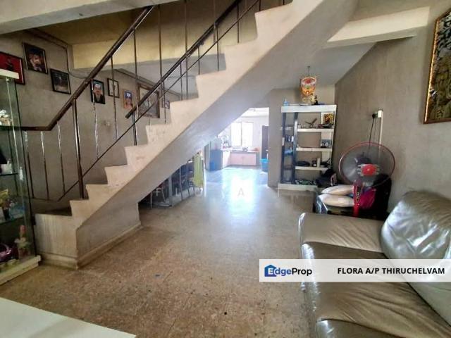 House for sale in Country Heights Damansara, Kuala Lumpur