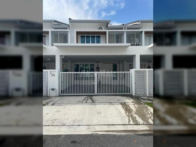House for rent in Sendayan Village, Negeri Sembilan