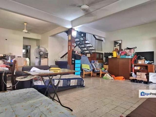 House for sale in Country Heights Damansara, Kuala Lumpur
