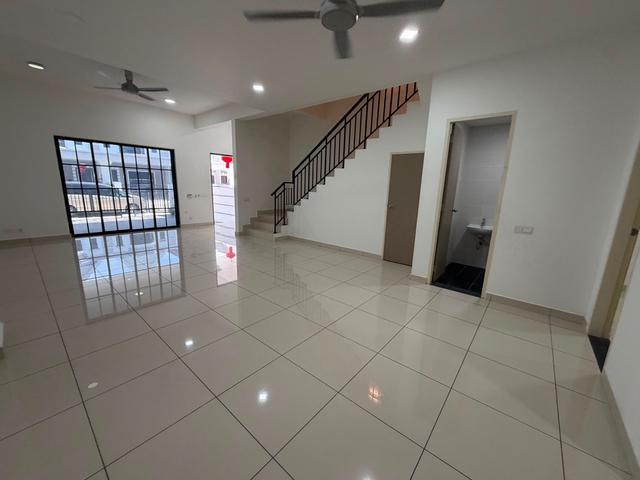 Terraced House for rent in Wellesley, Penang