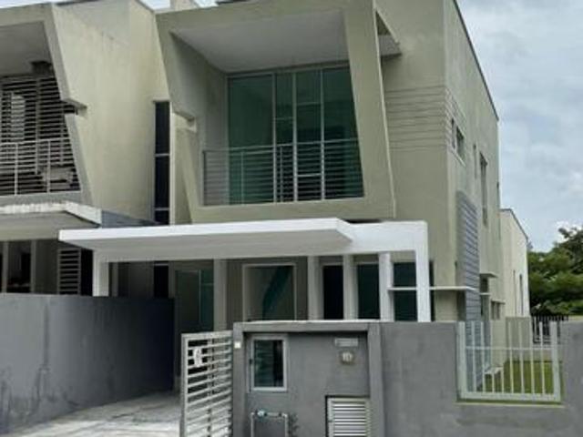 Terraced House for sale in Petaling, Subang Jaya