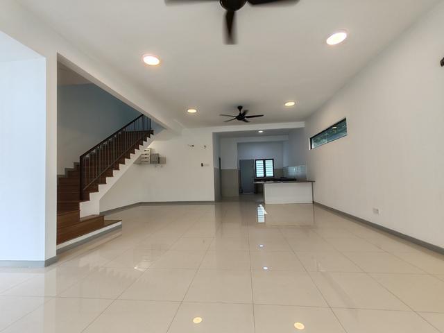Terraced House for rent in Petaling, Alam Impian