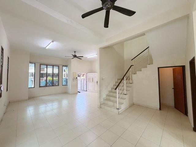 Terraced House for sale in Wellesley, Penang