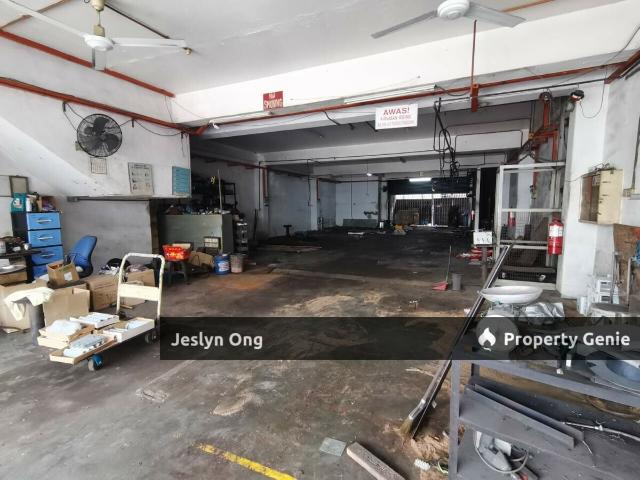 Warehouse for sale in Johor