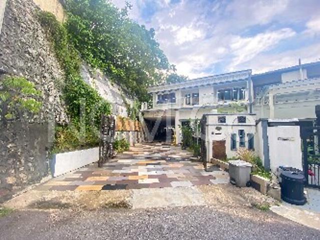 Terraced House for sale in Kuala Selangor, Selangor