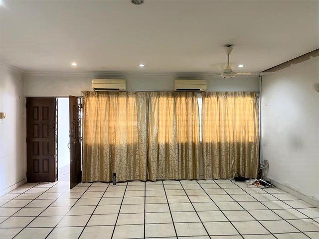Terraced House for sale in Greenlane Heights, George Town