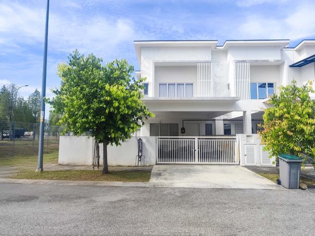Terraced House for sale in Sendayan Village, Negeri Sembilan