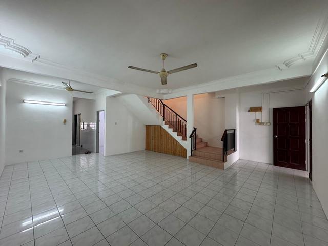 Terraced House for sale in Wellesley, Penang