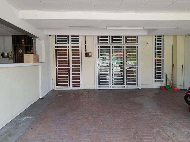 Terraced House for rent in Barat Daya, George Town