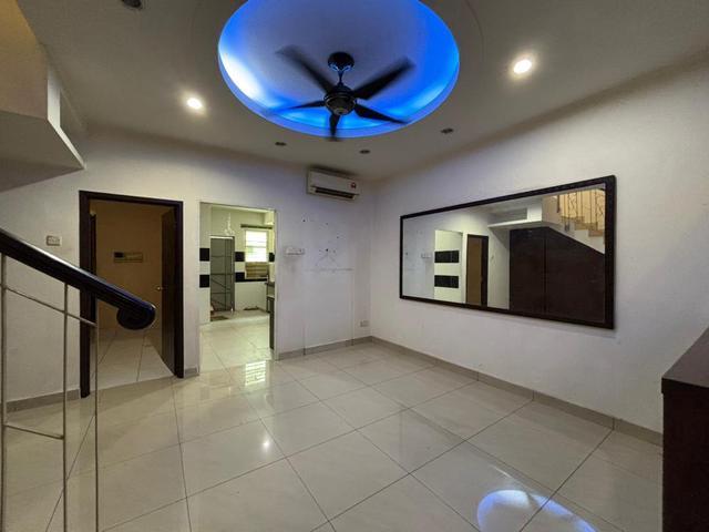 Terraced House for sale in Wellesley, Penang